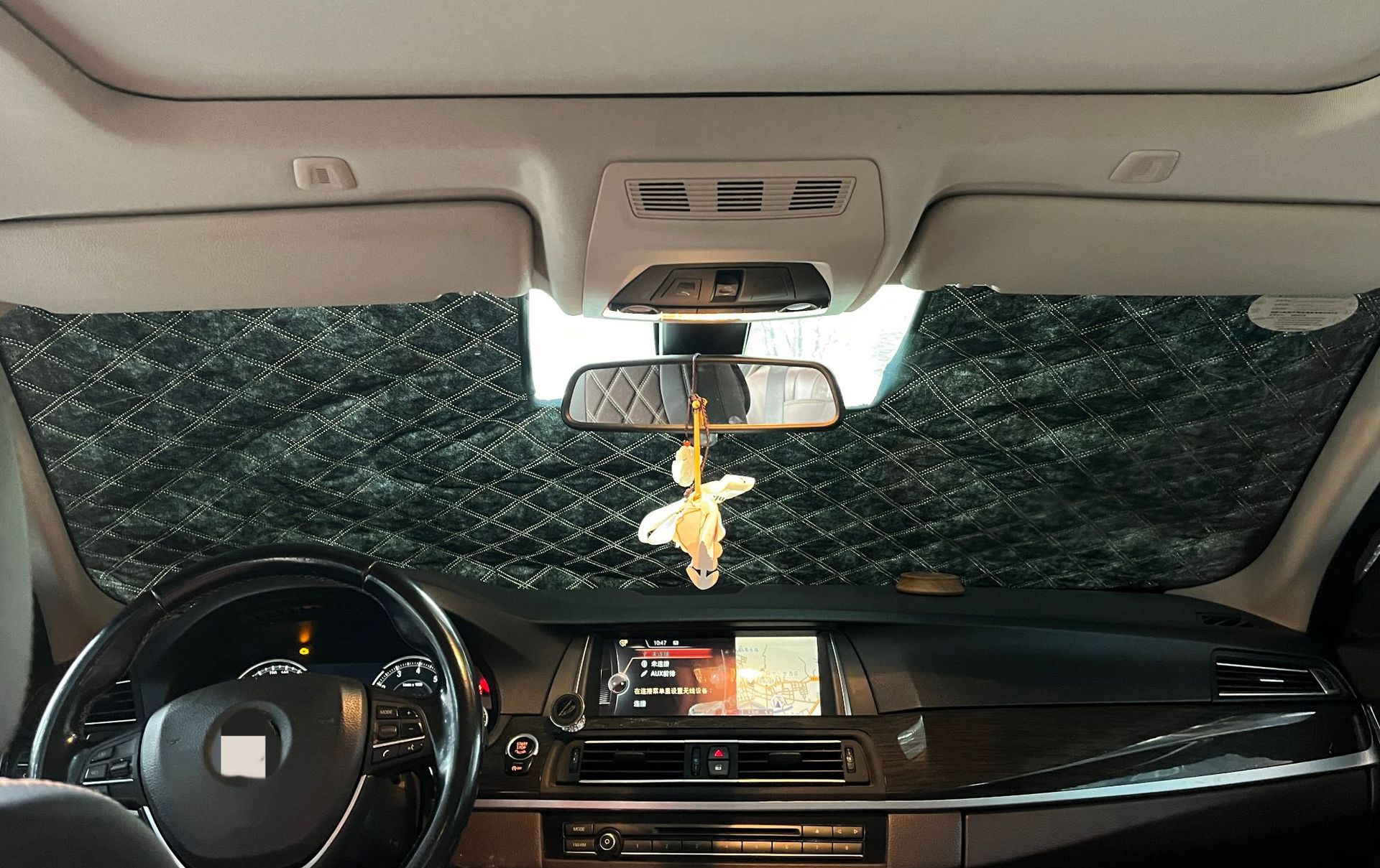 Cross-border car sunshade sunscreen heat insulation half cover snow window snow cover car clothing car snow cover