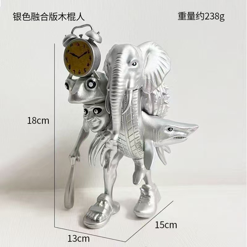 Versión dorada de la combinación de hombre de palo de madera extraño de costura, neumáticos de elefante ensamblados, todo divertido modelo de muñeca de decoración de escritorio