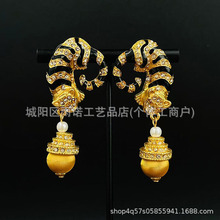 ���u�й��Ʒ �p�ݺ�ɫ�l�y�m�����w�ϻ��M荶�� ���ظ߼��ж��