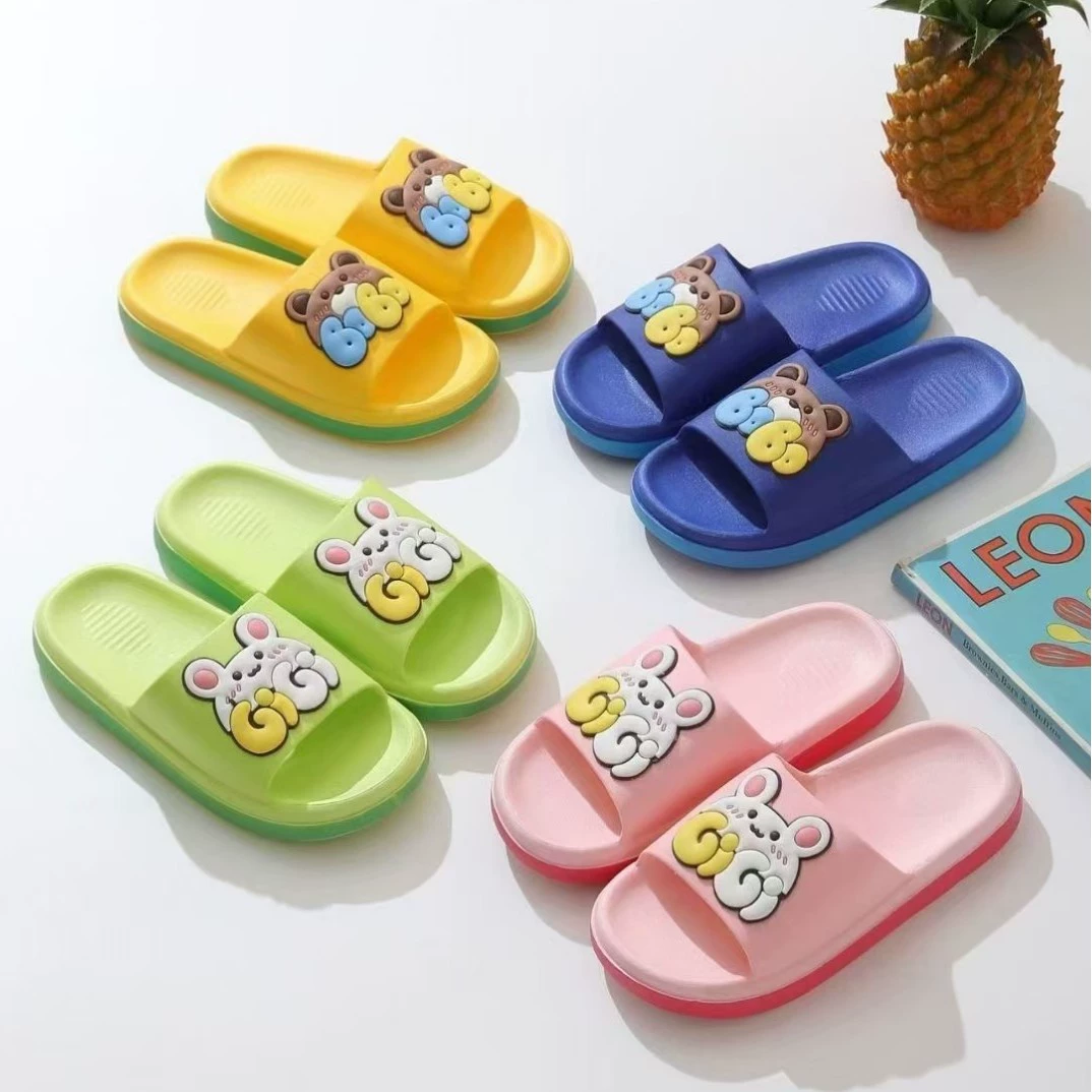 Новые детские тапочки 24 модели домашней моды мультяшный кролик медведь носит противоскользящий и износостойкий мягкий дно прямой продажи оптом