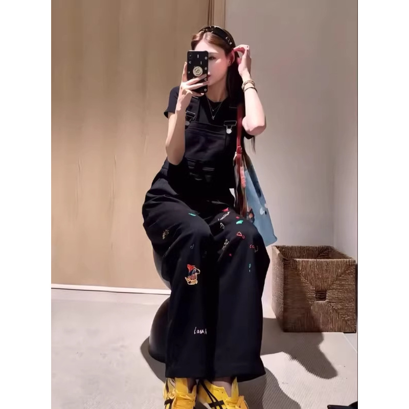 大码卡通刺绣背带裤女秋季设计感宽松显瘦休闲日系直筒阔腿牛仔裤|undefined