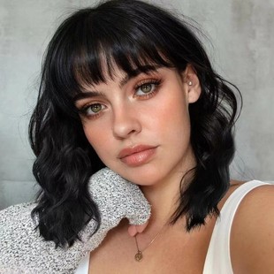Wig Women's Short Hair bobo Head Round Face Air Bangs Corn Hot Black Short Curly Collarbone Hair Wool Curly Head Cover