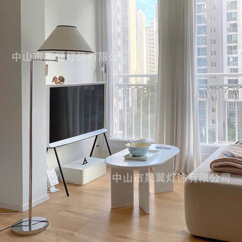 New Korean-style vintage designer wabi-sabi style bedroom study minimalist living room decorative personal floor lamp