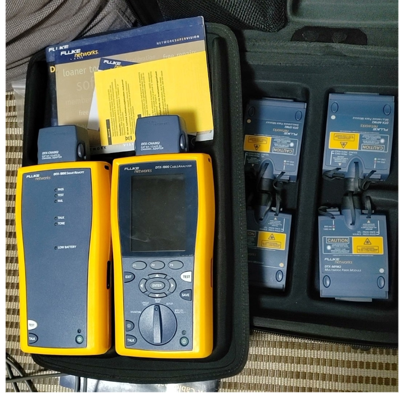 American Fluke Dtx-1800 Includes Single-Mode and Multi-Mode Network Cable Tester and Cable Certification Analyzer American Fluke Dtx-1800 Includes Single-Mode and Multi-Mode Network Cable Tester and Cable Certification Analyzer