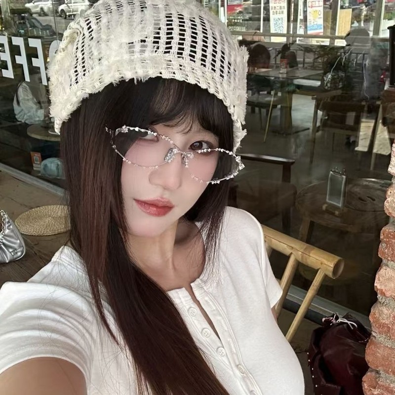 镶钻蝴蝶结椭圆形眼镜小众高级感平光镜金属框架太阳镜素颜韩系风|undefined