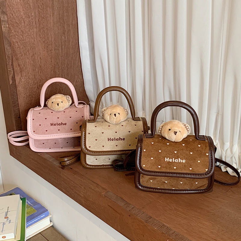 Cute bear doll design, stylish new Korean-style polka dot handbag, mini tote bag, and crossbody bag