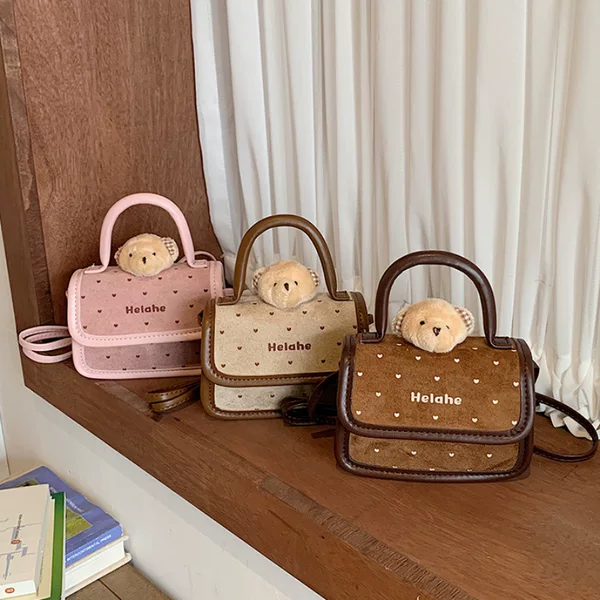 Cute bear doll design, stylish new Korean-style polka dot handbag, mini tote bag, and crossbody bag