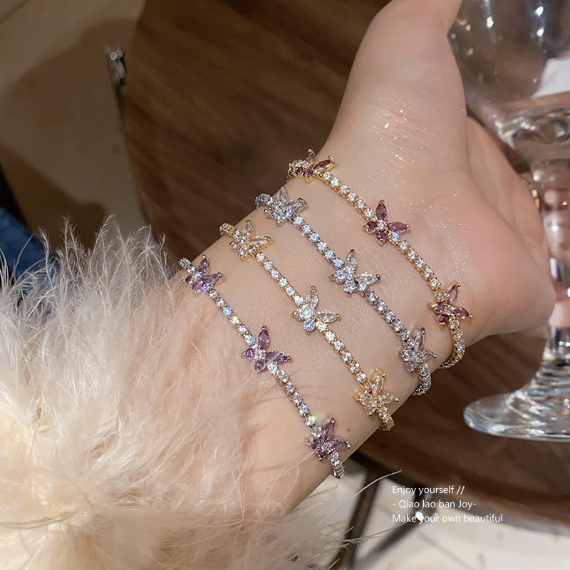 Korean-style Zircon Flower Square Bracelet Niche Light Luxury Sweet Bracelet Fashion High-end New Arrival Bracelet for Women