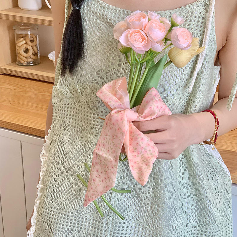 Bufandas de seda para mujeres de verano nuevo bufandas de moda flores y hierbas toallas de muñeca bolsas largas cinta cinturón atar cabello flotante