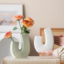 �¿�F�����s����С�����մɻ�ƿ�߼��оƵ�Ҿ������b[�����l