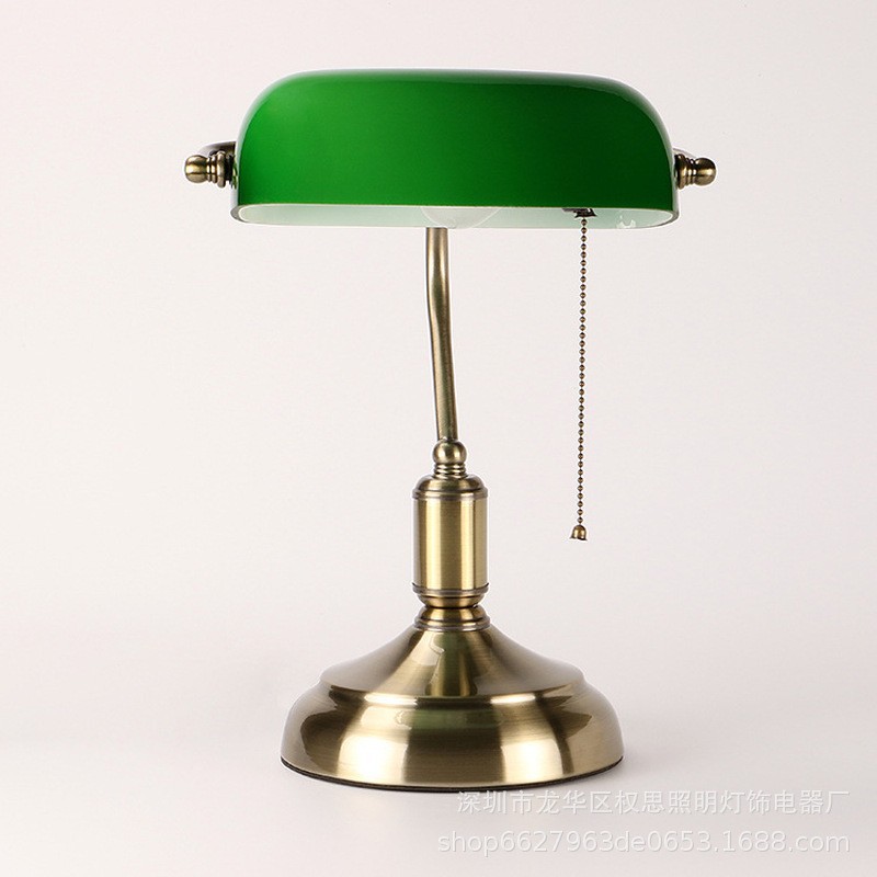 Suministro de exportación creativa retro Chiang Kai-shek viejo Shanghai República de China nostálgico Oficina estudio lámpara de mesa lámpara de banco
