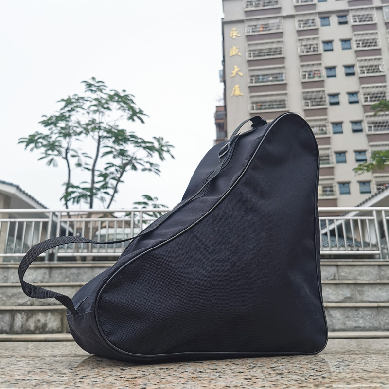 ★★기간 한정 핫 세일★★올 블랙 트라이앵글 백: 40사이즈 롤러 스케이트 한 켤레를 담을 수 있습니다.