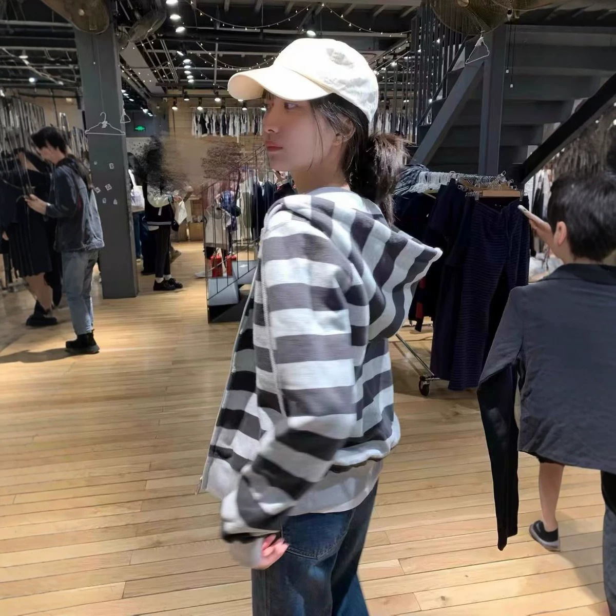 Bm Style New Color-Blocked Striped Zipper Hooded Cardigan for Women, Versatile Casual Fashion Sweatshirt Long-Sleeve Jacket Top