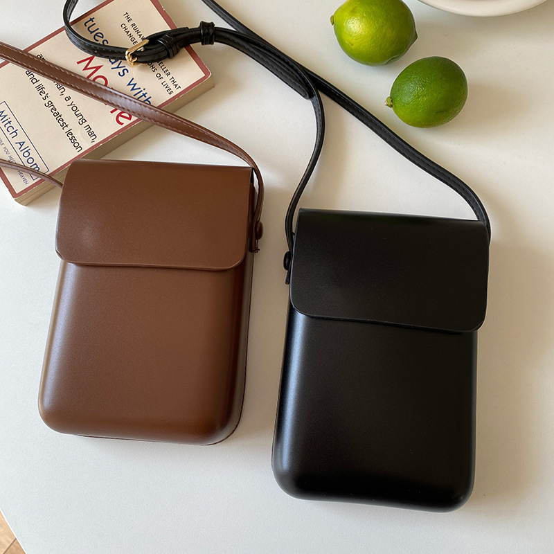 Mobile Phone Bag Women's Crossbody 2025 New Summer Fashion Versatile Korean Mini Super Hot Small Bag Men and Women Lightweight Mobile Phone Bag Women's Crossbody 2025 New Summer Fashion Versatile Korean Mini Super Hot Small Bag Men and Women Lightweight
