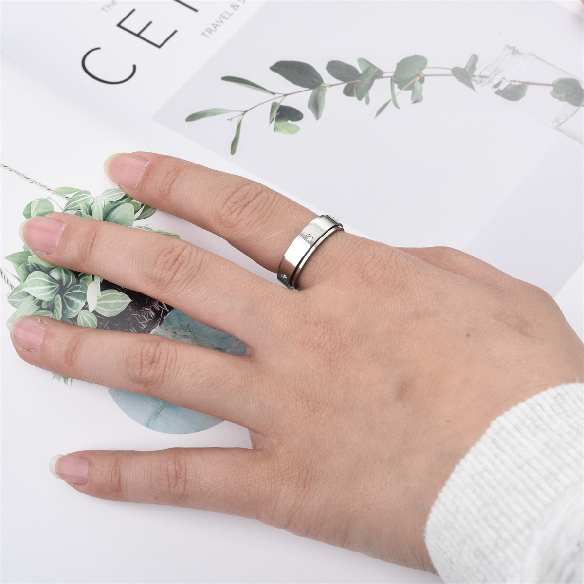 Solid Color Pattern Retro Classic Style Solid Color 304 Stainless Steel Plating Men's Anxiety Ring Men Signet Rings