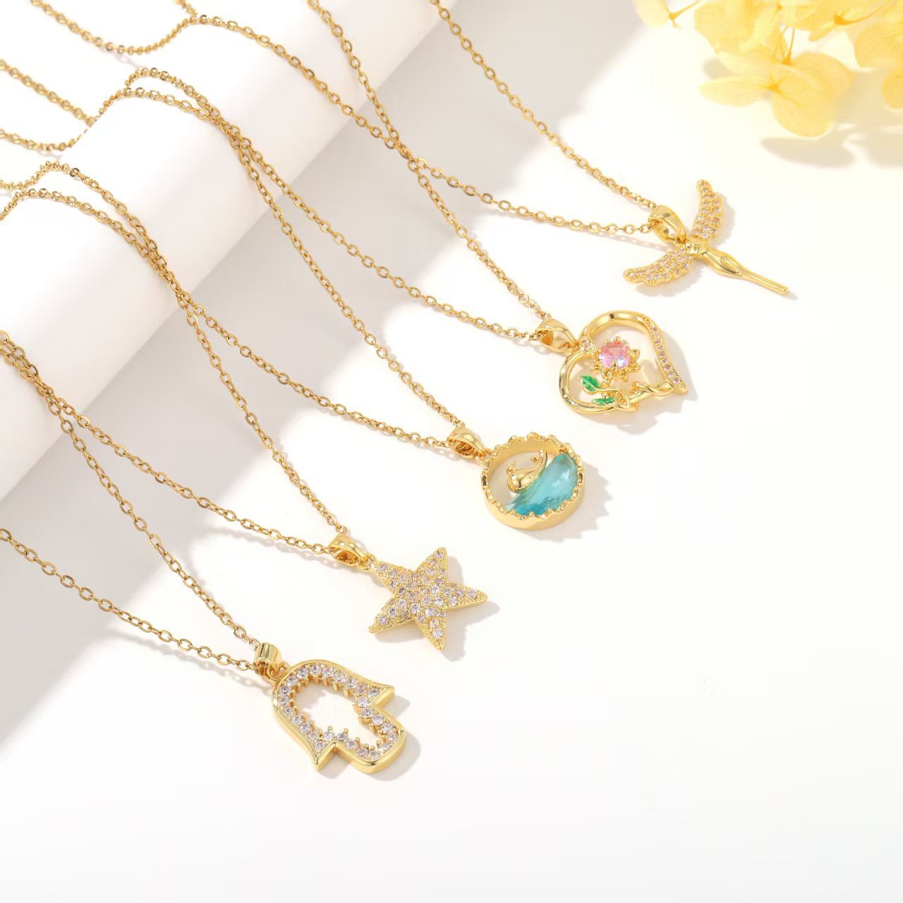 日韩轻奢风五角星钛钢项链女ins潮网红锆石锁骨链高级猫眼石颈链