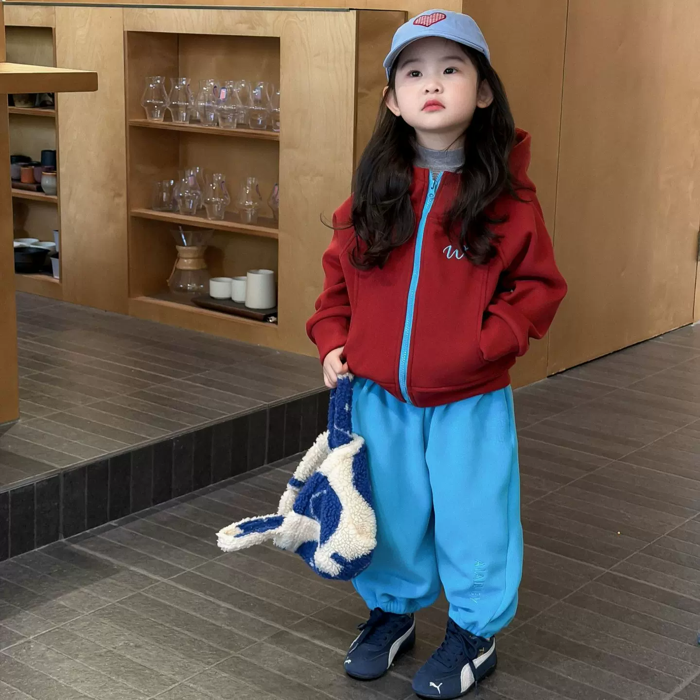 2025冬季新款童装 韩版童装 女童幼儿园加绒连帽外套 百搭款开衫