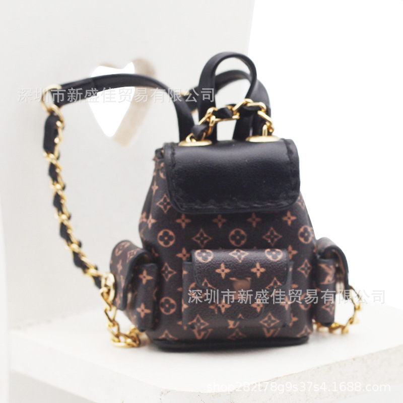 18CMベビーキャリーバッグは、17CMラブブ（Labubu）透明外出バッグ収納バッグペンダント、オールドフラワーバッグに適しています。