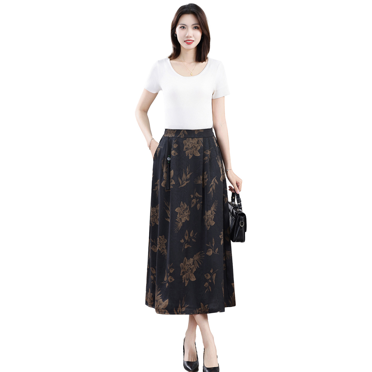 2026 Summer Fashion Printed Skirt for Middle-Aged Mothers: Elegant Long Skirt with Flowy Flow, Slimming A-line Skirt