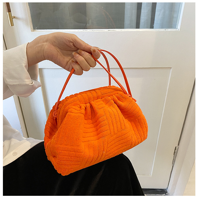 184g Weight Polyester Lining Material Clasp Frame Closure Type Sling Strap Strap Type Crossbody Bag Bags Type Casual, Daily, Shopping Occasion velvet Material Solid Color Pattern All Seasons Season Women's Gender Basic Style Cloud Shape Shape Women's Velvet Solid Color Basic Cloud Shape Clasp Frame Crossbody Bag 28