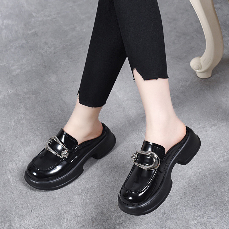 Dép sục bít mũi da thật mũi to đế dày phong cách loafer — Màu đen