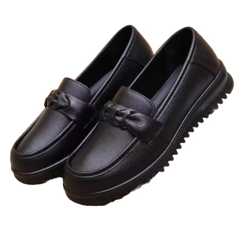 Zapatos de mamá, zapatos de cuero rojos, zapatos de cuero suaves de mujeres, 2026 nuevo estilo inglés de primavera y otoño, zapatos retro de Lefour.