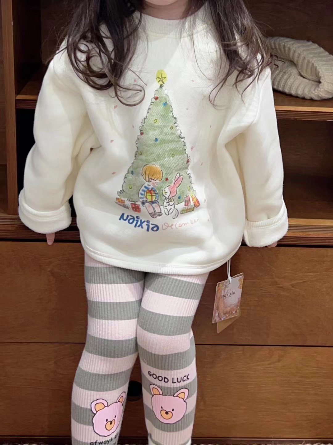 2023冬季新款童装 韩版童装 女童中小童加绒加厚气质卡通童卫衣
