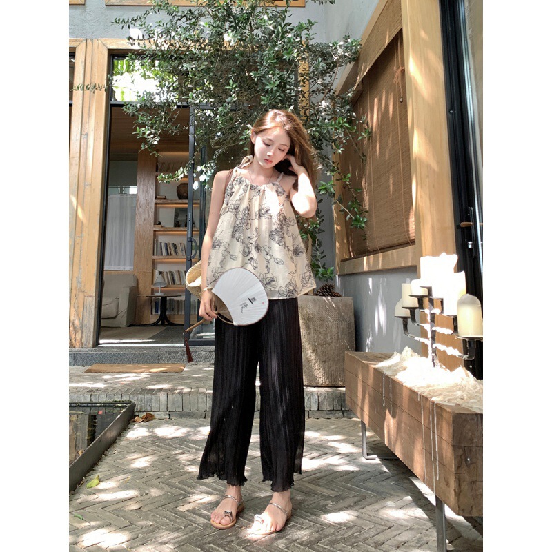Sweet French Gentle Suspender Floral Dress for Women Summer New Loose Lazy Slim Fluffy Sweater Sweet French Gentle Suspender Floral Dress for Women Summer New Loose Lazy Slim Fluffy Sweater