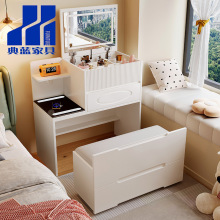 �����L��y̨���^��һ�w��߅�����w�M�Ͽɟo������ռ{�����y��