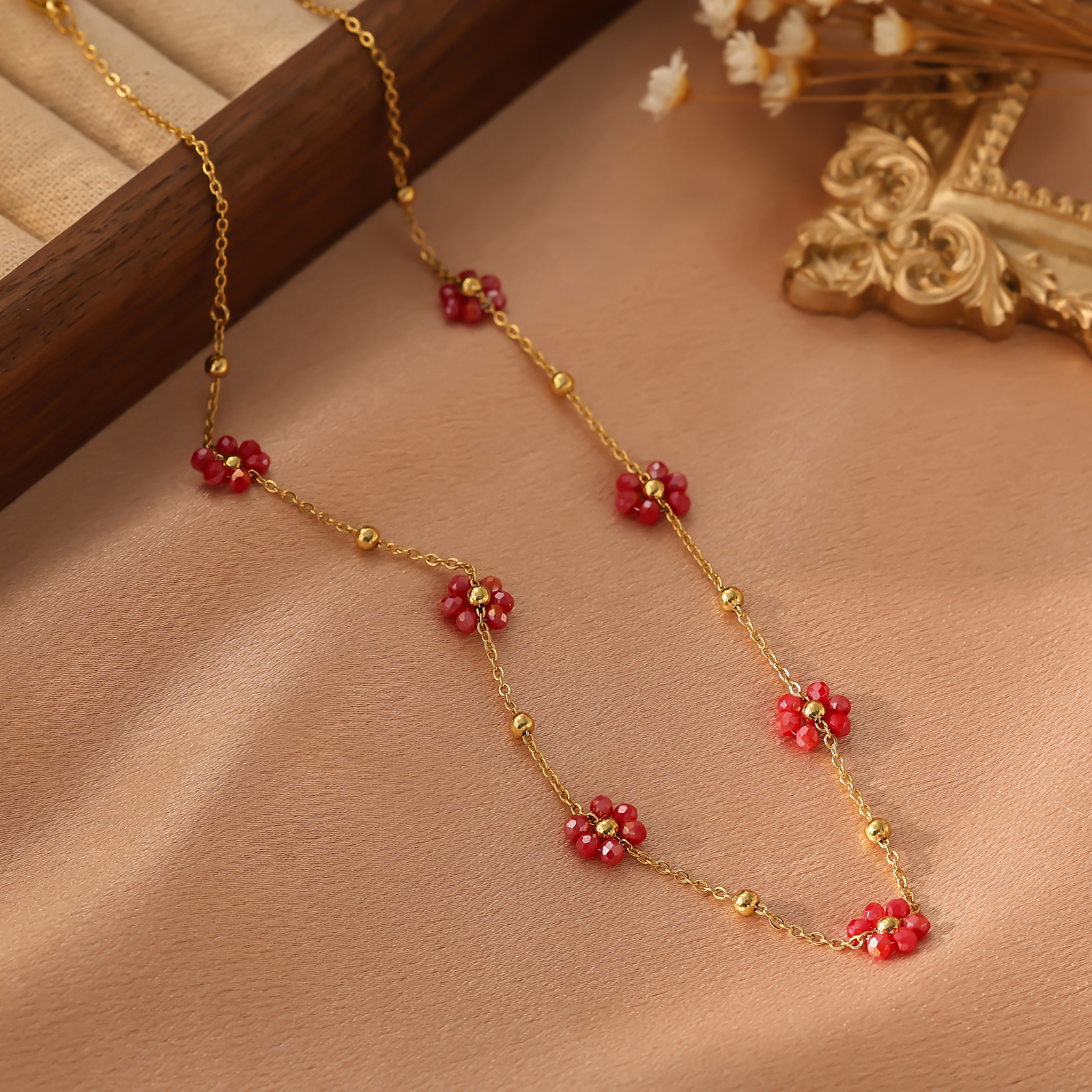 10g Weight Necklace Classification Titanium Steel Chain Material cable chain Chain Type 1 Piece Quantity Holiday, Daily Occasion Titanium Steel Material Flower Pattern All Seasons Season Women's Gender Plating Design Simple Style Style Wholesale Jewelry Simple Style Flower Titanium Steel Plating Necklace Cable Chain 8
