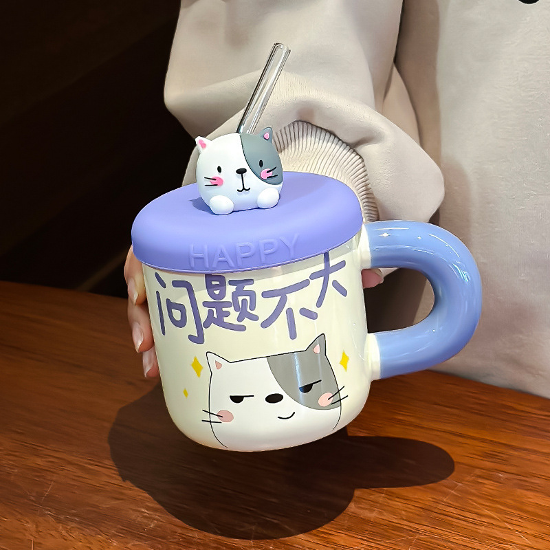 陶磁器のかわいい熊のコップのストローカップの蓋付きストロー付き学生寮の寝室にはマグカップが必要です。|undefined