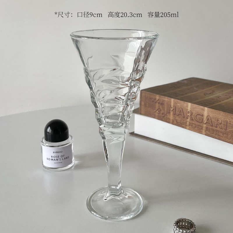 Taza de champán en relieve retro estilo ins francés copa de vidrio copa de vino tinto copa de jugo copa de bebida bar KTV