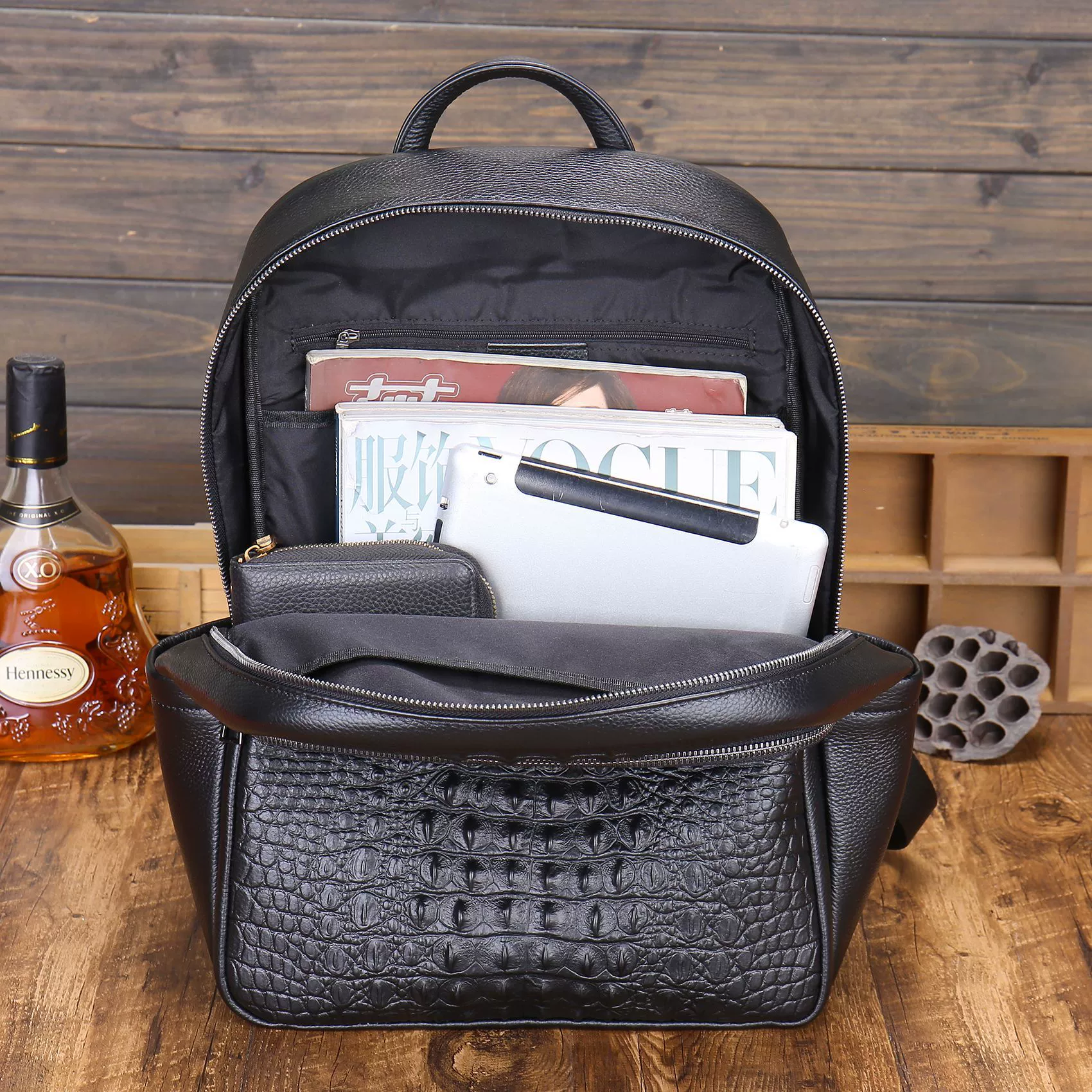 (Cross-border trading), leather backpack, laptop, crocodile print, genuine leather, cowhide