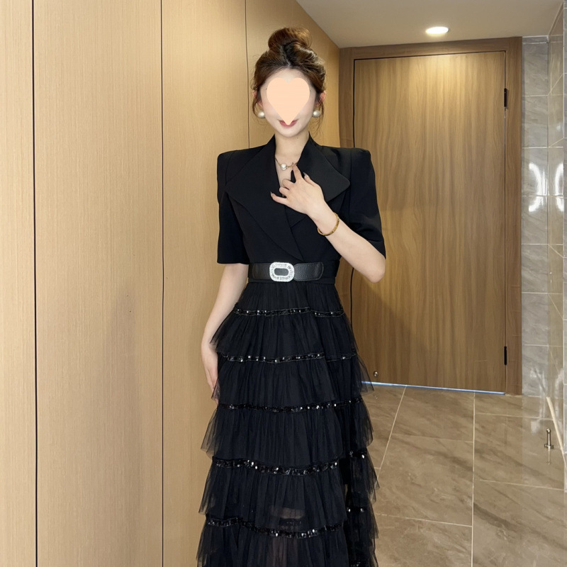 女神のハイエンドの軽い豪華なロングスカート 2025 夏の新しい甘くてスパイシーな肉とお腹をカバーするワンピースドレス|undefined