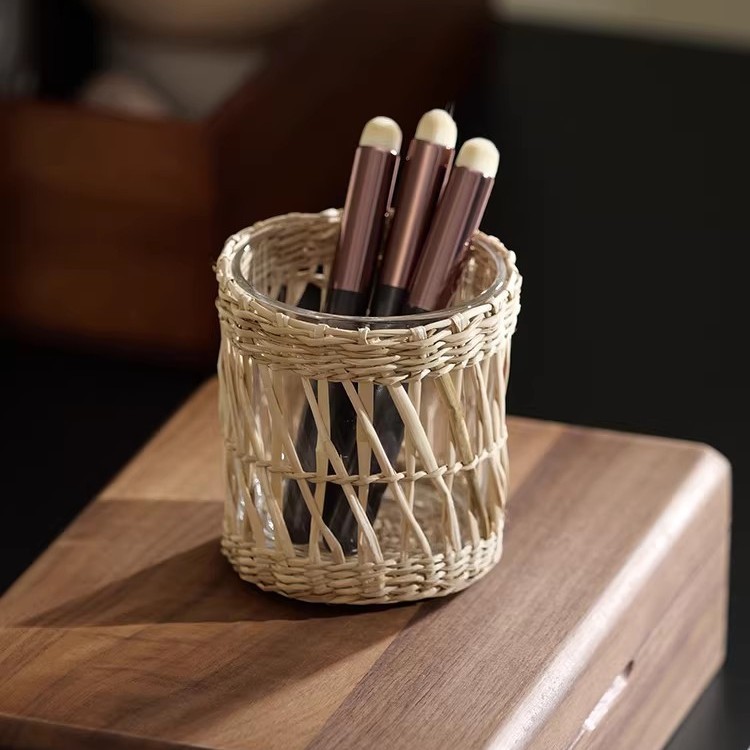 Cross-Border Foreign Trade Export Handmade Diagonal Striped Straw Woven Desktop Lipstick Brush Mini Storage Tube Perfume Glass Storage Container