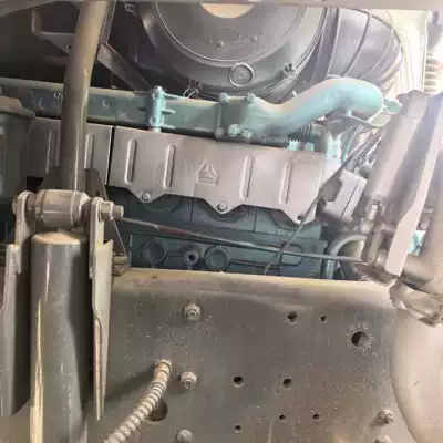 Betonqarışdıran maşınlar Mixing Tank, 90% New, Zoomlion