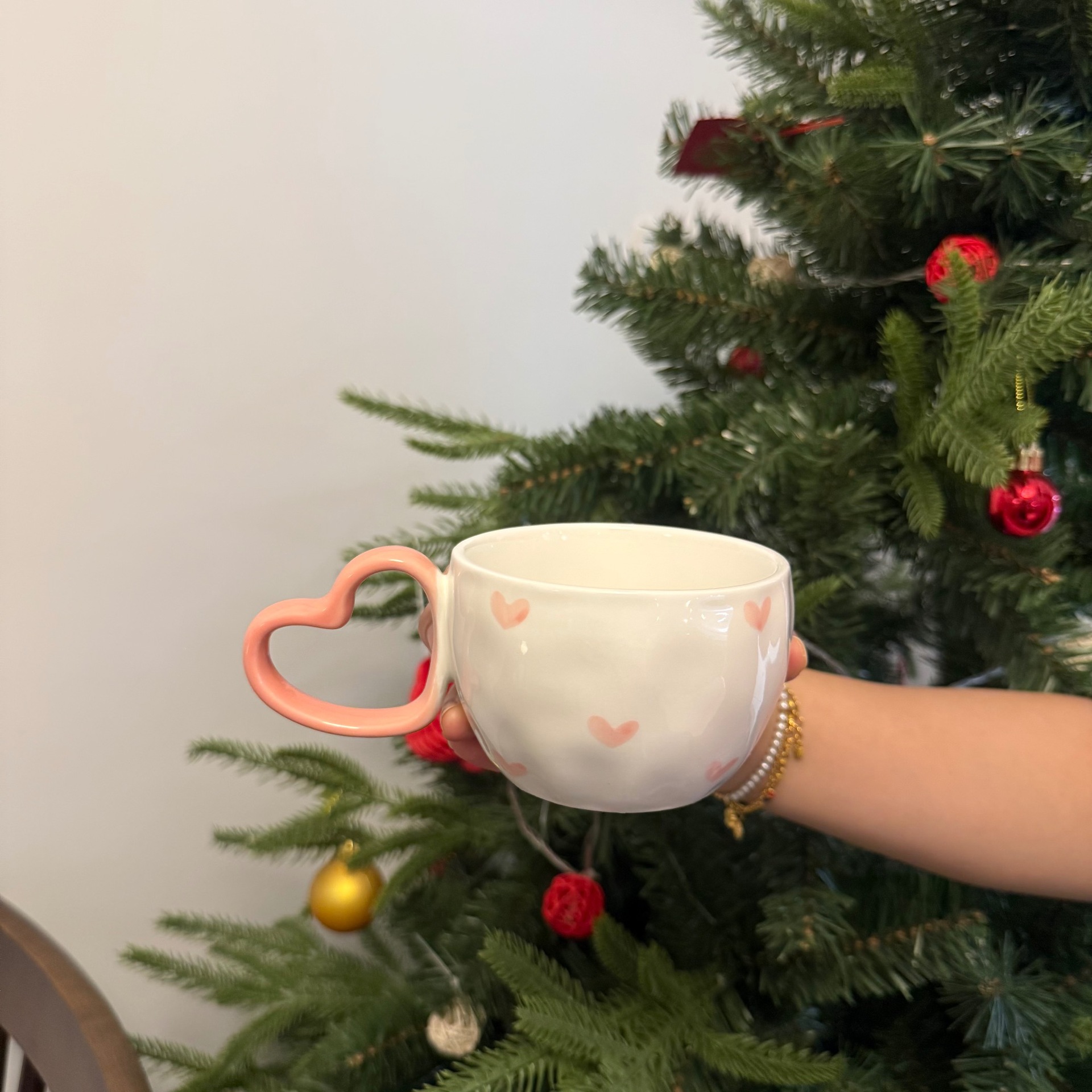 Estilo coreano inswind mano mano amor taza de café plato taza de cerámica dibujada a mano taza de desayuno exclusiva transfronteriza
