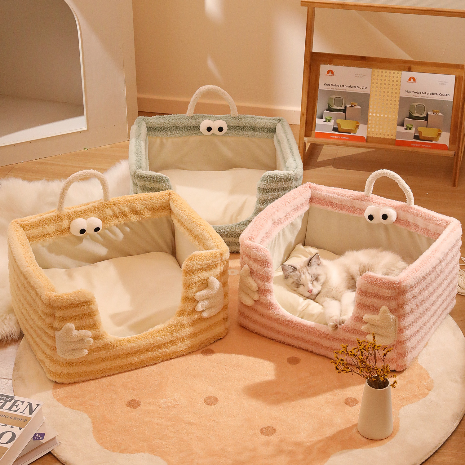 Velvet lunar extraíble y lavable con ambas manos abrazando la camada de esponja, la camada para gatos se mantiene caliente y semi envolvente, la perrera de otoño e invierno se engrosa en invierno