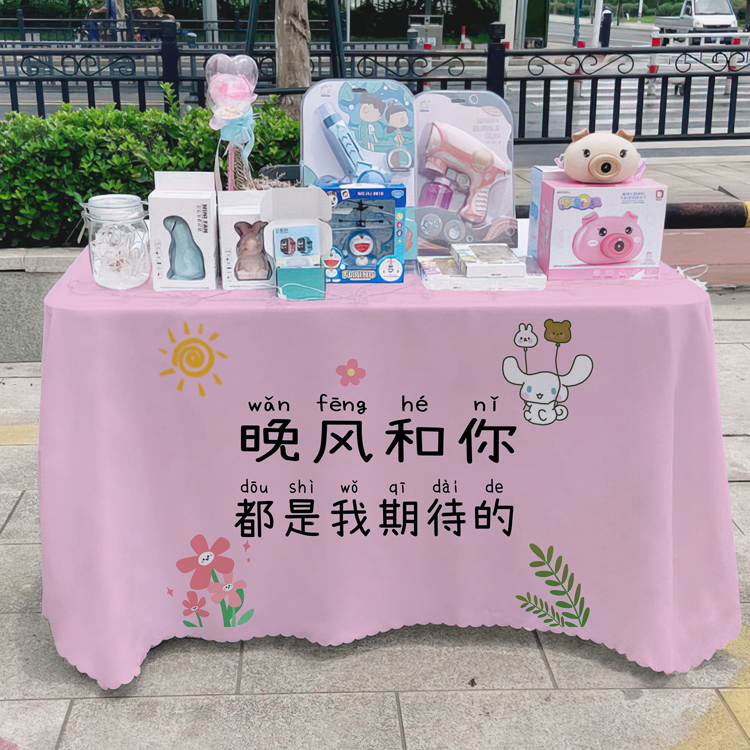 General + 1 estandos de mesa publicitaria