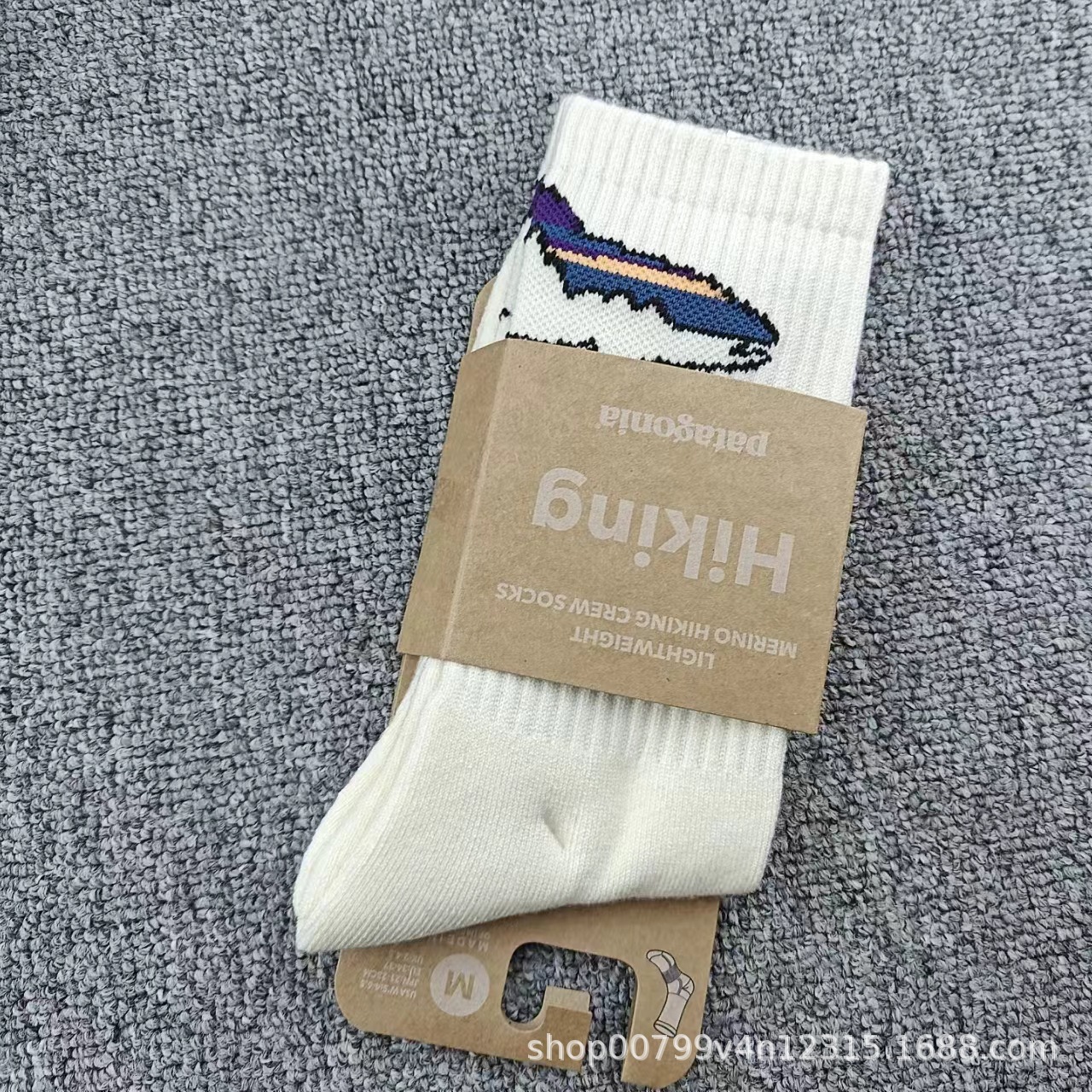 新しいパタゴニアハイトップタオルボトムカップルソックスアウトドアスポーツ登山ソックス卸売ハイトップトレンディソックス
