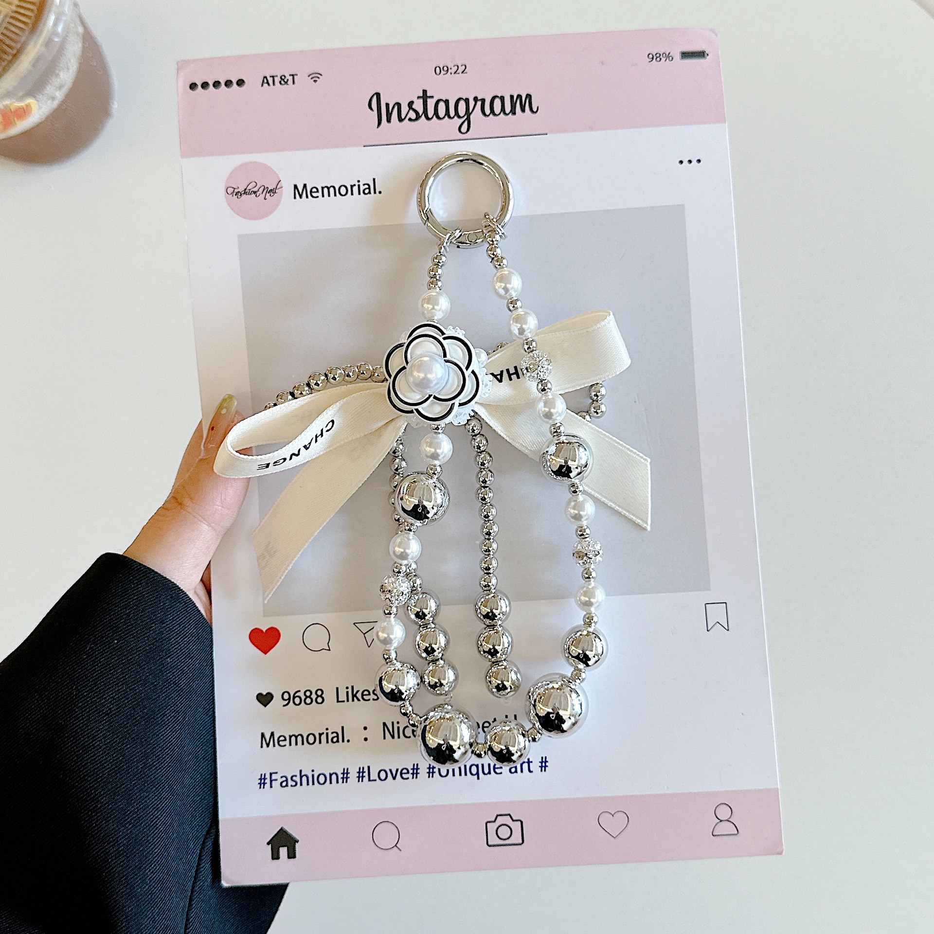 Cadena para colgar para teléfono móvil de alta gama hecha a mano de boutique, cadena para colgar para camelia de lujo ligero, cordón para teléfono móvil de moda, cadena corta/colgante