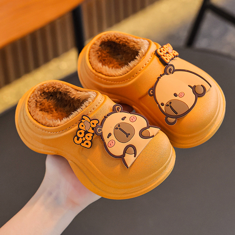 Capibara invierno zapatillas de algodón para niños y niñas calentamiento de terciopelo impermeable en el hogar zapatos de algodón para niños mayores