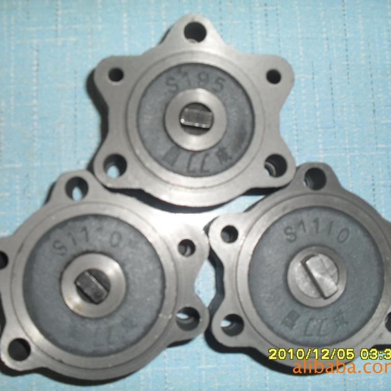 柴油机配件 农机配件 S1110 机油泵（盐城 纺织）
