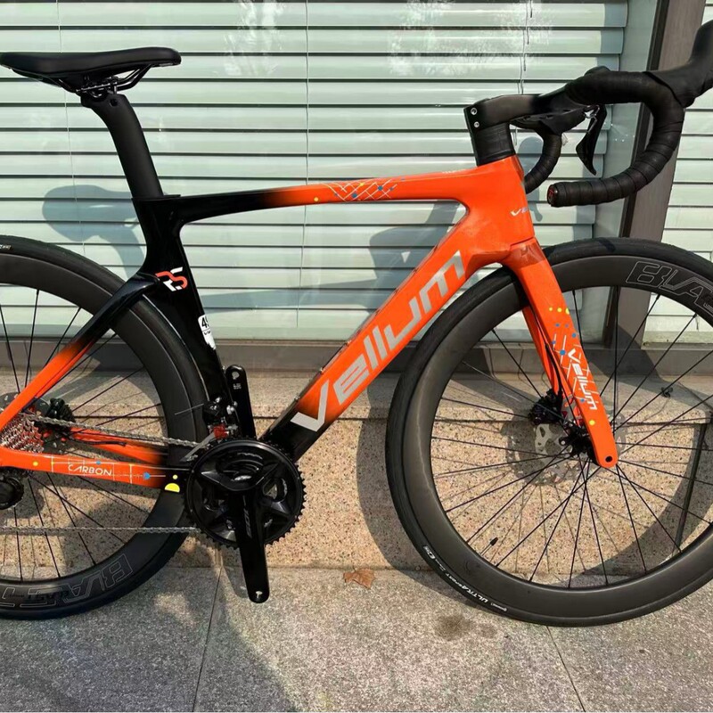 Black and Orange 2025 New Vellum Rs Carbon Fiber Frame Road Bicycle Windbreaker Frame with Handlebar