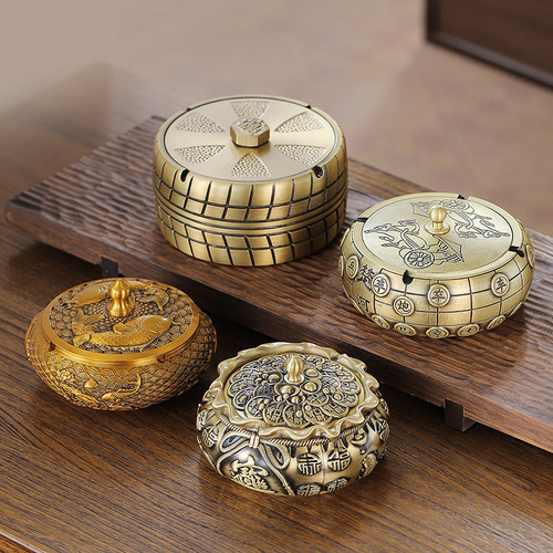 Manufacturer wholesale brass carp blessing ashtray copper ashtray with lid ashtray relief gift ornaments