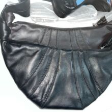 ����Ƥ25�¿�LEţ�ǰ���Ƥ��ힰ������Ը߼��д�Y��Ӱ�б�纆�s