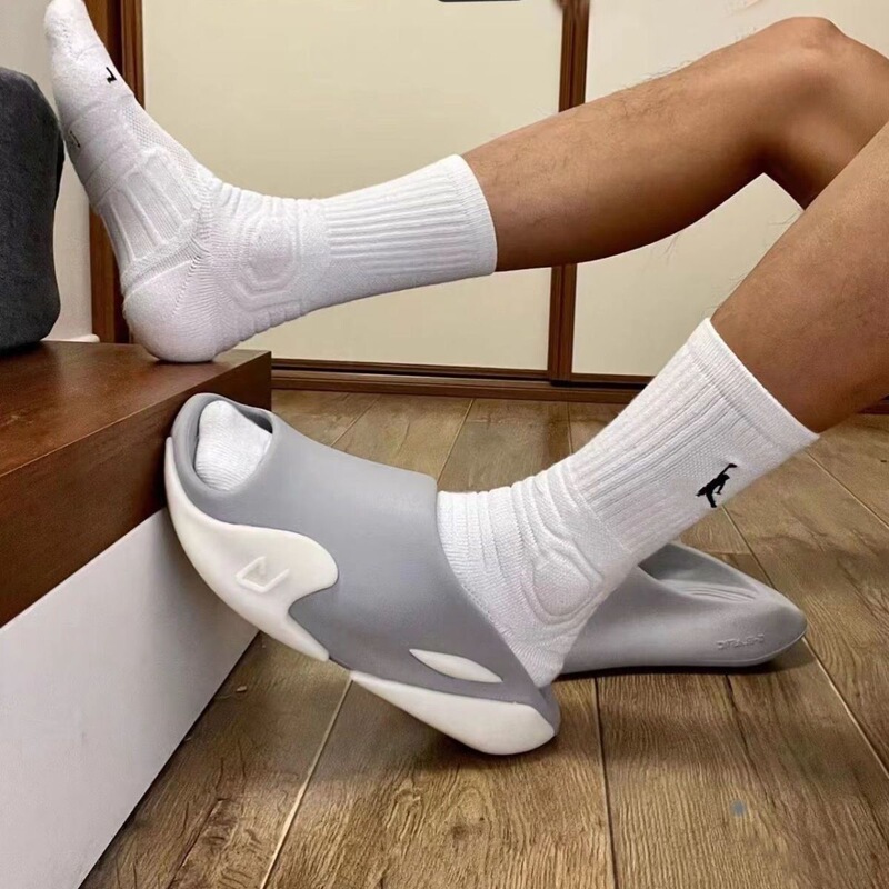 Flying Man Basketball Socks Nba Sports Socks Mid-Length Men's and Women's Breathable Sweat-Absorbent Towel Bottom Thickened Shock Absorbing Socks Flying Man Basketball Socks Nba Sports Socks Mid-Length Men's and Women's Breathable Sweat-Absorbent Towel Bottom Thickened Shock Absorbing Socks