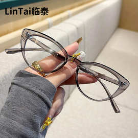 TR52006新款个性猫眼防蓝光眼镜时尚欧美街拍眼镜复古显瘦平光镜