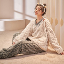 可爱珊瑚绒睡衣女冬季加绒加厚甜美保暖女士秋冬法兰绒家居服套装