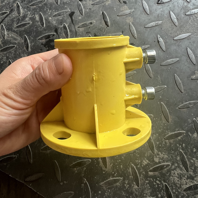 临边防护配件底座钢管连接塑料弯头定型化楼梯固定塑料底座弯头